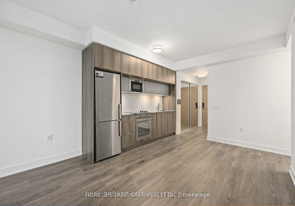 575-bloor-street-e-toronto-toronto-ontario-c13539666