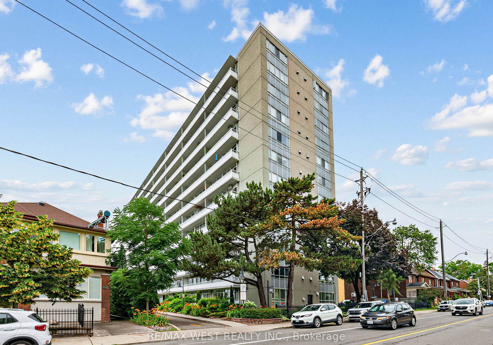 580-christie-street-toronto-toronto-ontario-c13539692