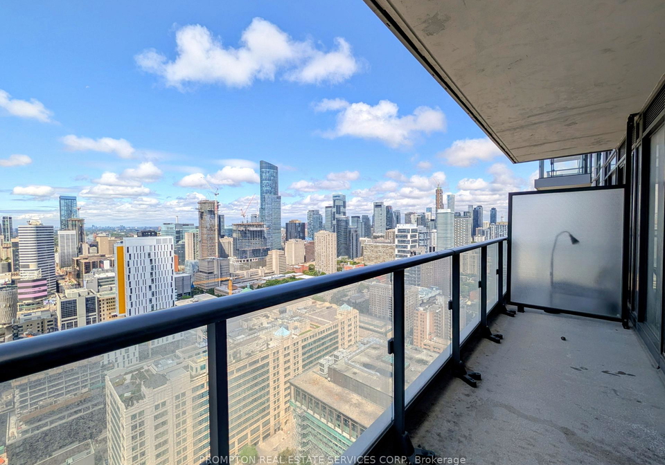 251-jarvis-street-toronto-toronto-ontario-c13539782