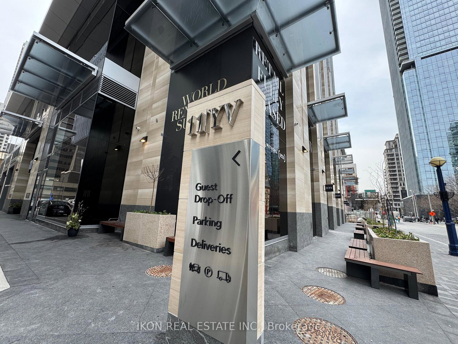11-yorkville-avenue-toronto-toronto-ontario-c13539830
