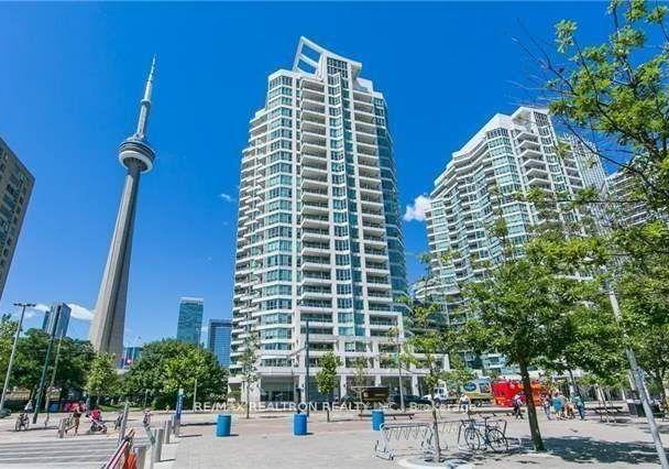 230-queens-quay-w-toronto-toronto-ontario-c13540026