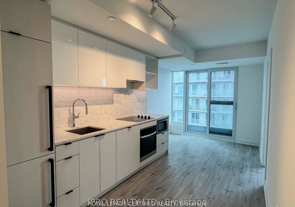 252-church-street-toronto-toronto-ontario-c13540154