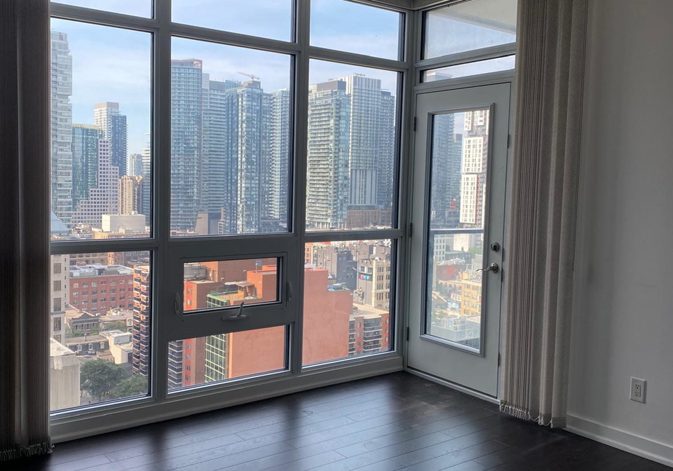 210-simcoe-street-toronto-toronto-ontario-c13540510
