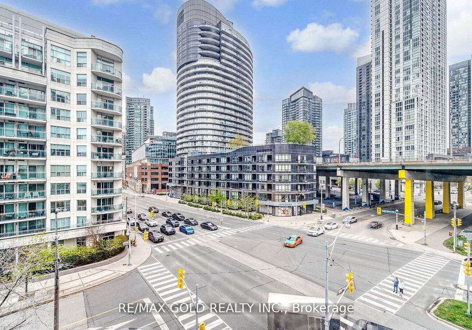 550-queens-quay-w-toronto-toronto-ontario-c13540594
