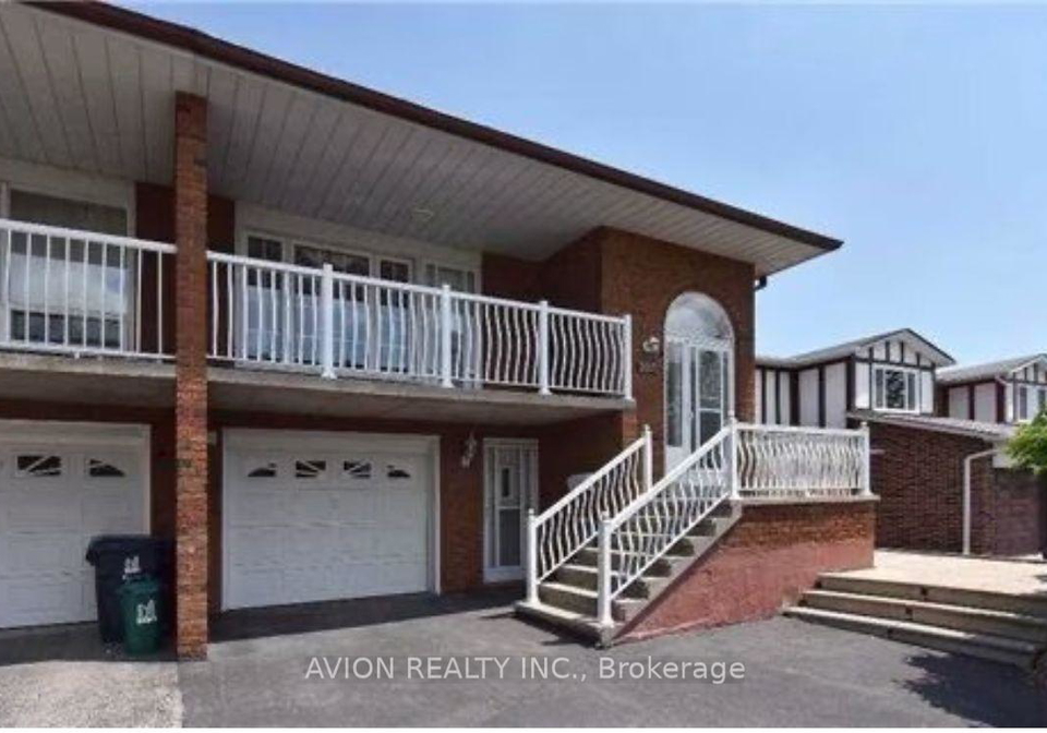 upper-267-cherokee-boulevard-toronto-north-york-ontario-c13541212