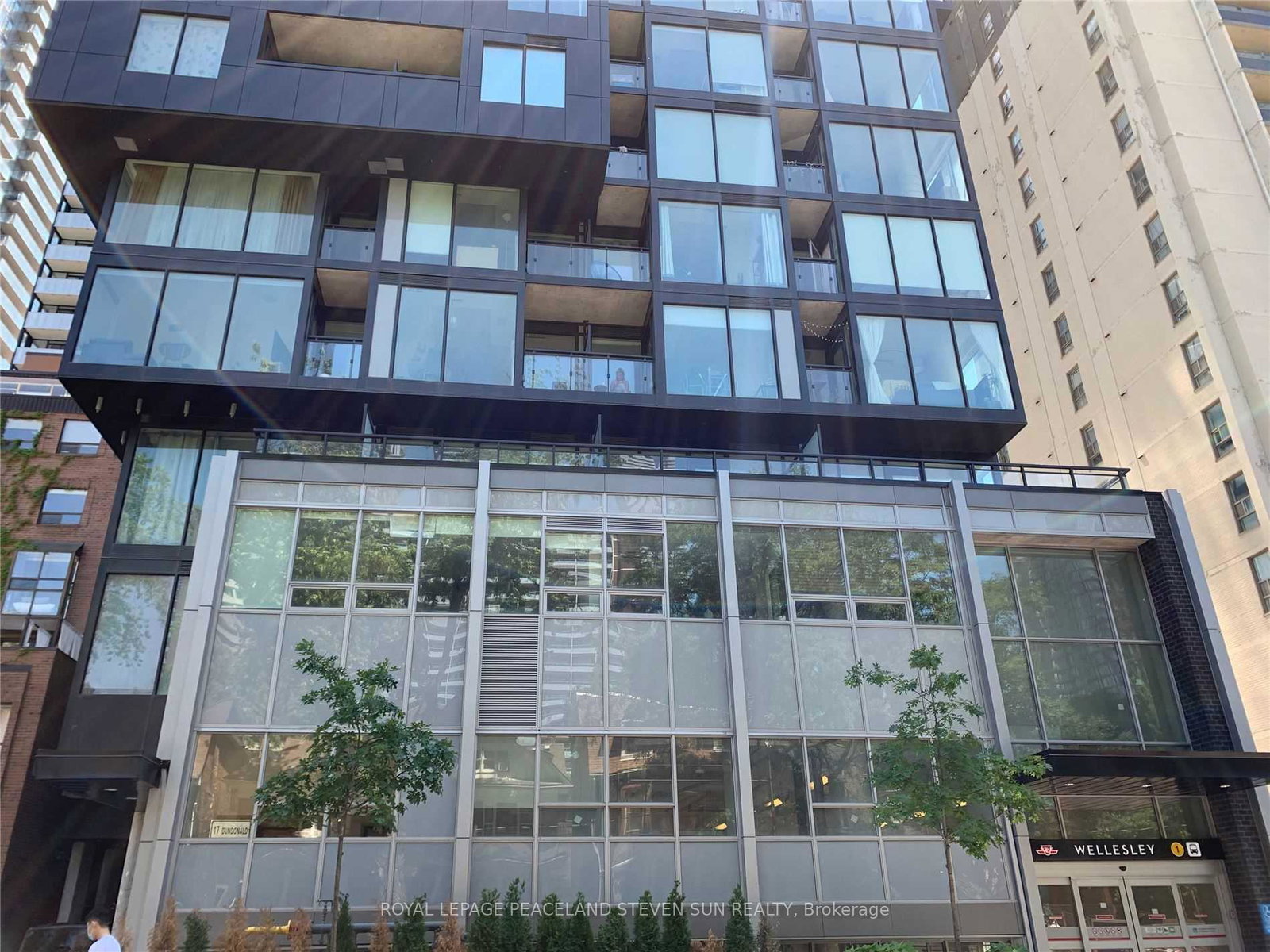 17-dundonald-street-toronto-toronto-ontario-c13541246