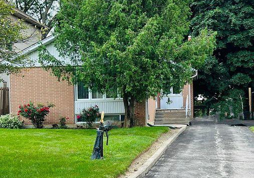 29-caronport-crescent-toronto-north-york-ontario-c13541332