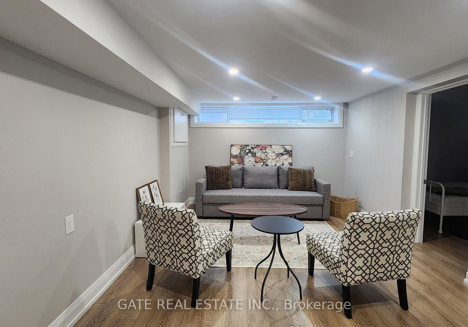 29-caronport-crescent-toronto-north-york-ontario-c13541332