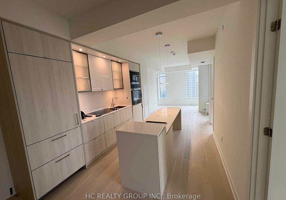 11-yorkville-avenue-e-toronto-toronto-ontario-c13541504