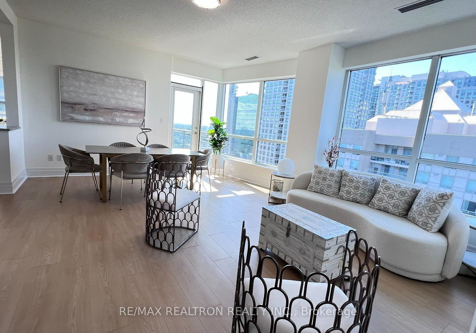 188-doris-avenue-toronto-north-york-ontario-c13541554