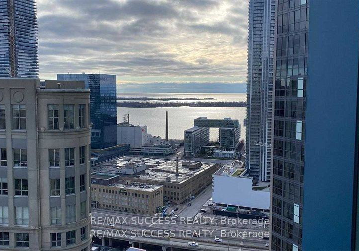 8-the-esplanade-street-toronto-toronto-ontario-c13541616