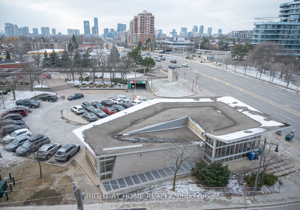 7-kenaston-gardens-toronto-north-york-ontario-c13541836