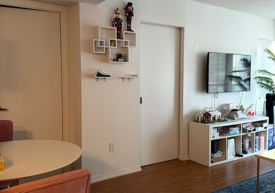 37-grosvenor-street-toronto-toronto-ontario-c13542110