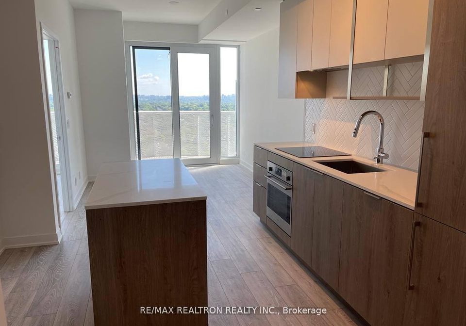15-holmes-avenue-s-toronto-north-york-ontario-c13542180