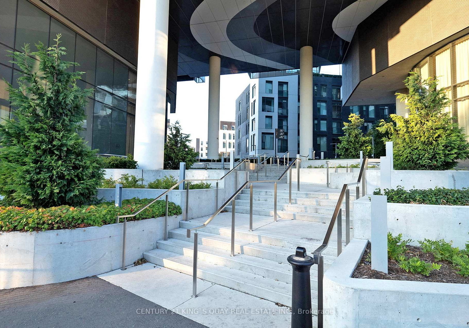 25-adra-grado-way-toronto-north-york-ontario-c13542376