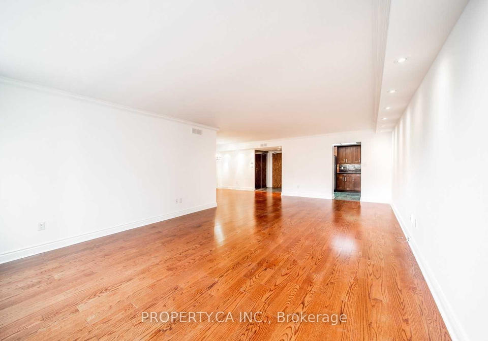 71-charles-street-e-toronto-toronto-ontario-c13542436