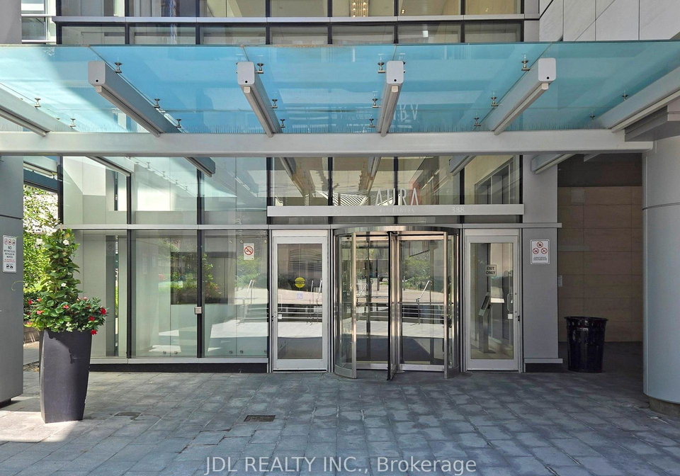 386-yonge-street-toronto-toronto-ontario-c13542446