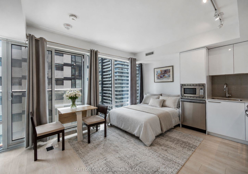 18-maitland-terrace-toronto-toronto-ontario-c13542480