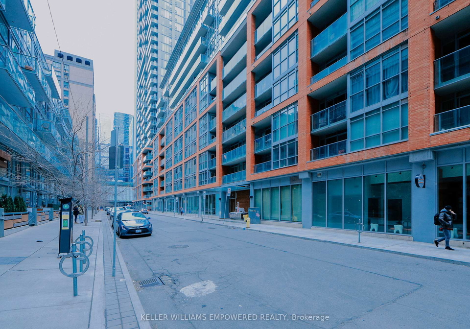 21-nelson-street-toronto-toronto-ontario-c13542630