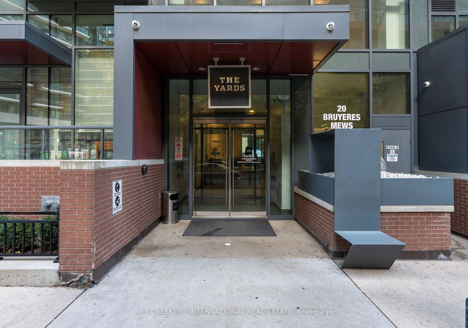 20-bruyeres-mews-toronto-toronto-ontario-c13542744