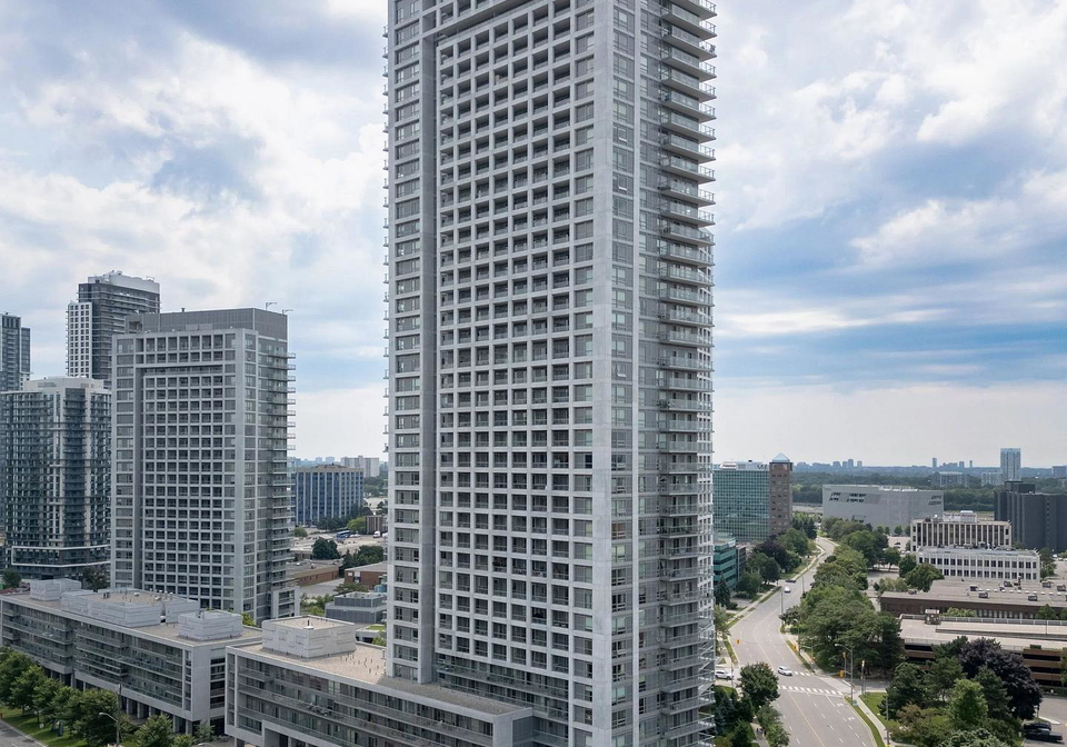 2015-sheppard-avenue-e-toronto-north-york-ontario-c13542752