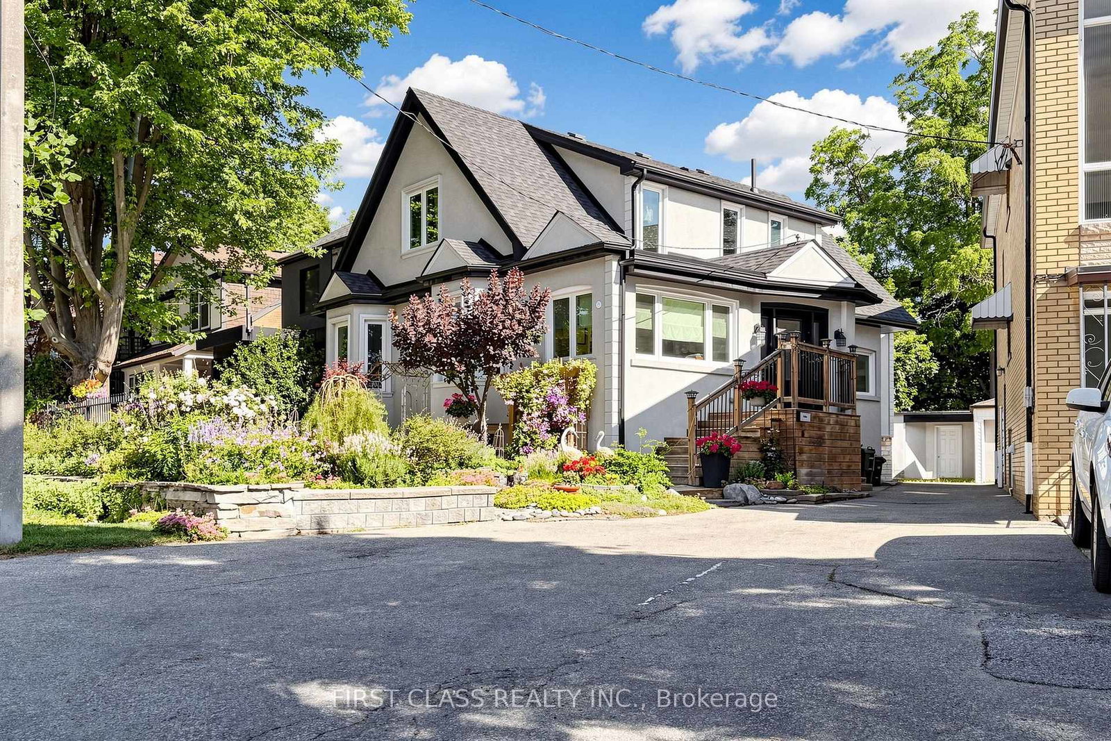 18-yonge-boulevard-toronto-toronto-ontario-c13543014