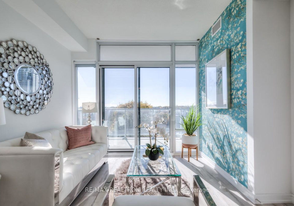 621-sheppard-avenue-e-toronto-north-york-ontario-c13543214
