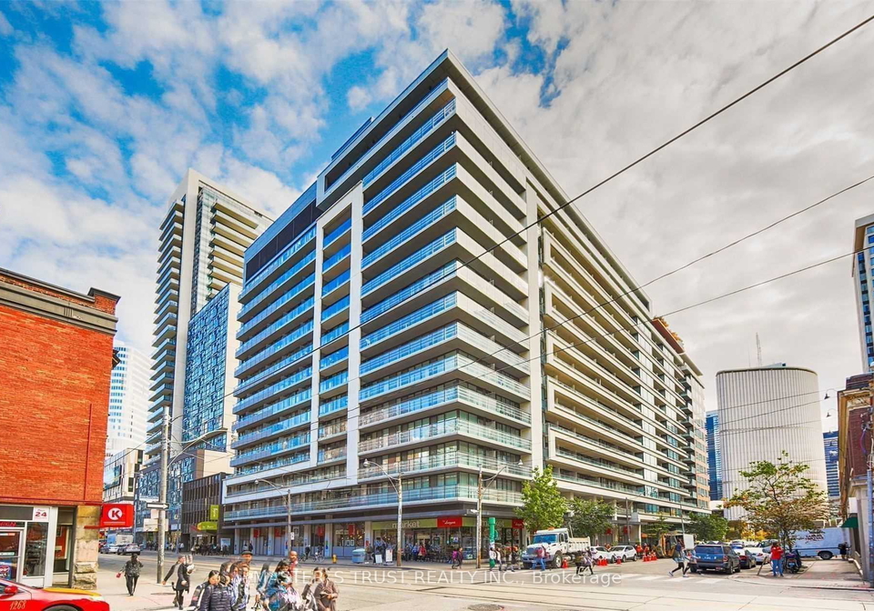 111-elizabeth-street-toronto-toronto-ontario-c13543366
