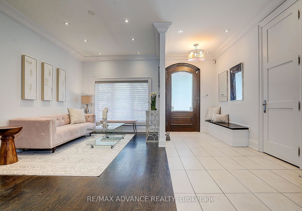 218-cameron-avenue-toronto-toronto-ontario-c13543612