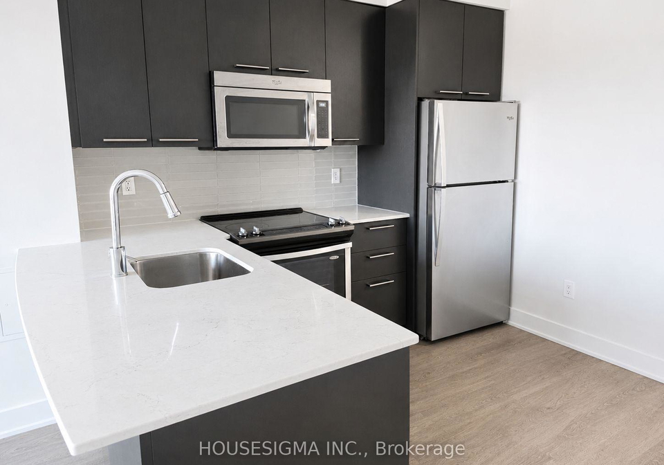 88-sheppard-avenue-e-toronto-north-york-ontario-c13543698