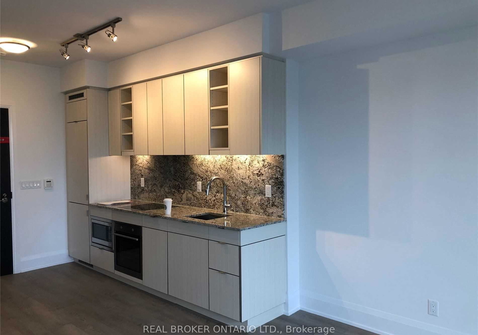 101-erskine-avenue-toronto-toronto-ontario-c13543808