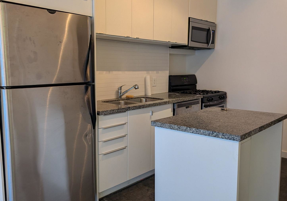 1-shaw-street-toronto-toronto-ontario-c13544024