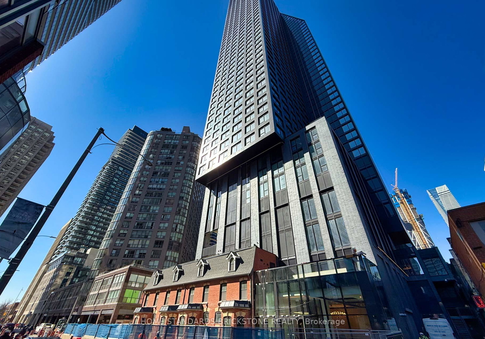 8-wellesley-street-w-toronto-toronto-ontario-c13544330
