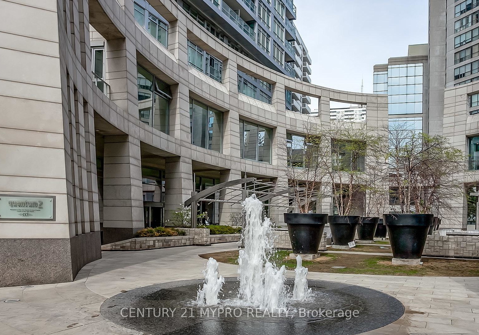 2191-yonge-street-toronto-toronto-ontario-c13544570