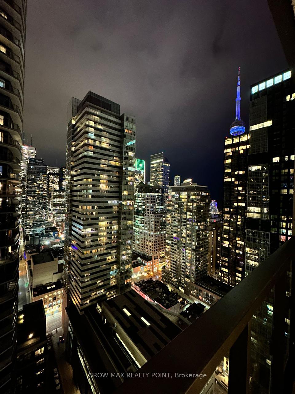 8-widmer-street-nw-toronto-toronto-ontario-c13544668
