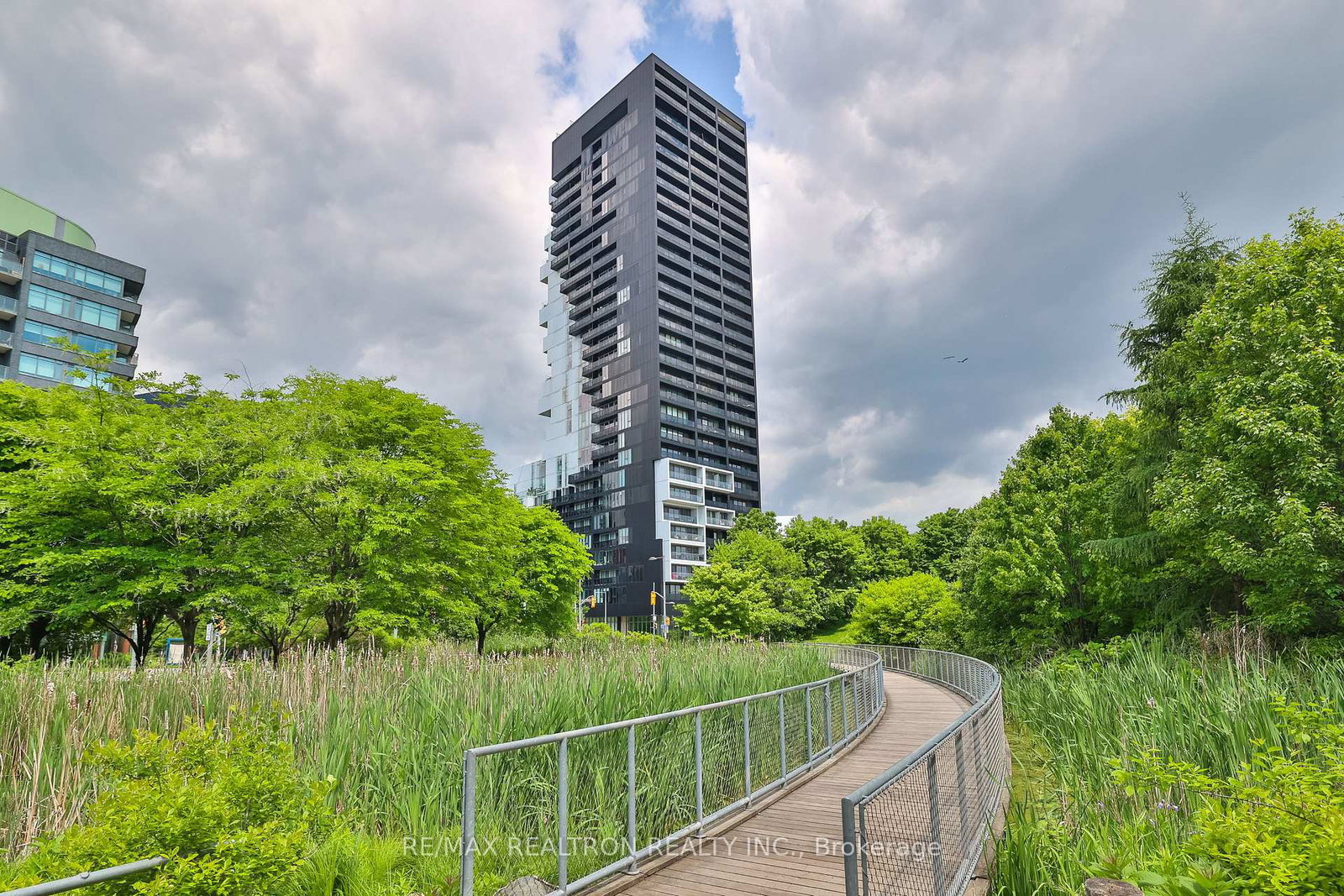 170-bayview-avenue-toronto-toronto-ontario-c13544886