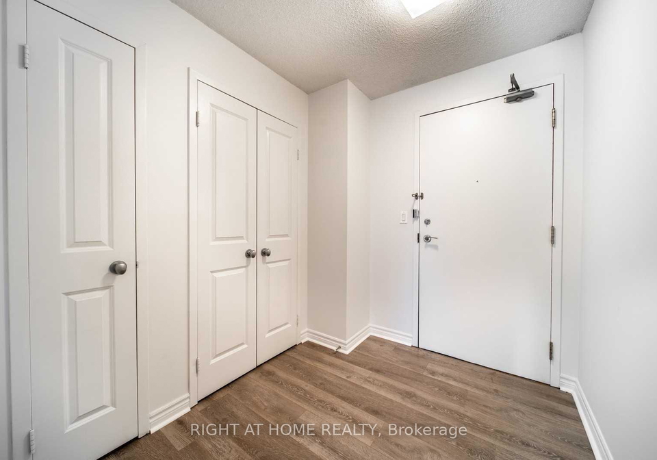 11-st-joseph-street-toronto-toronto-ontario-c13544954