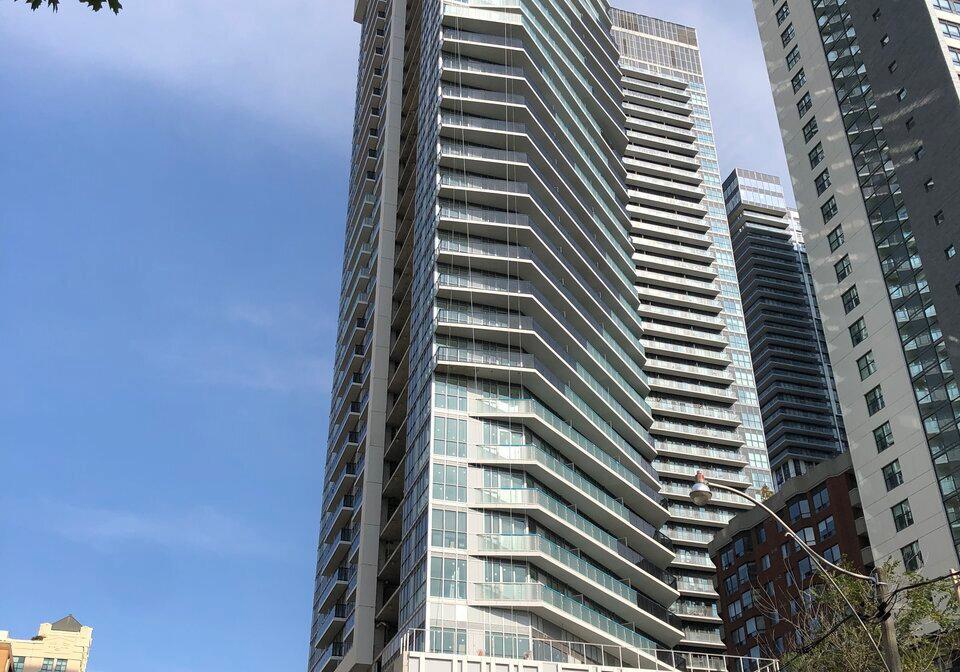 77-mutual-street-toronto-toronto-ontario-c13545174