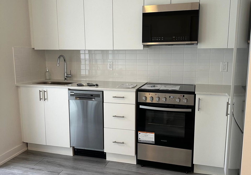 15-ellerslie-avenue-toronto-toronto-ontario-c13545208