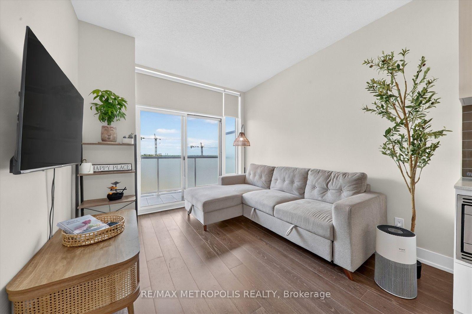 7-kenaston-gardens-toronto-north-york-ontario-c13545618