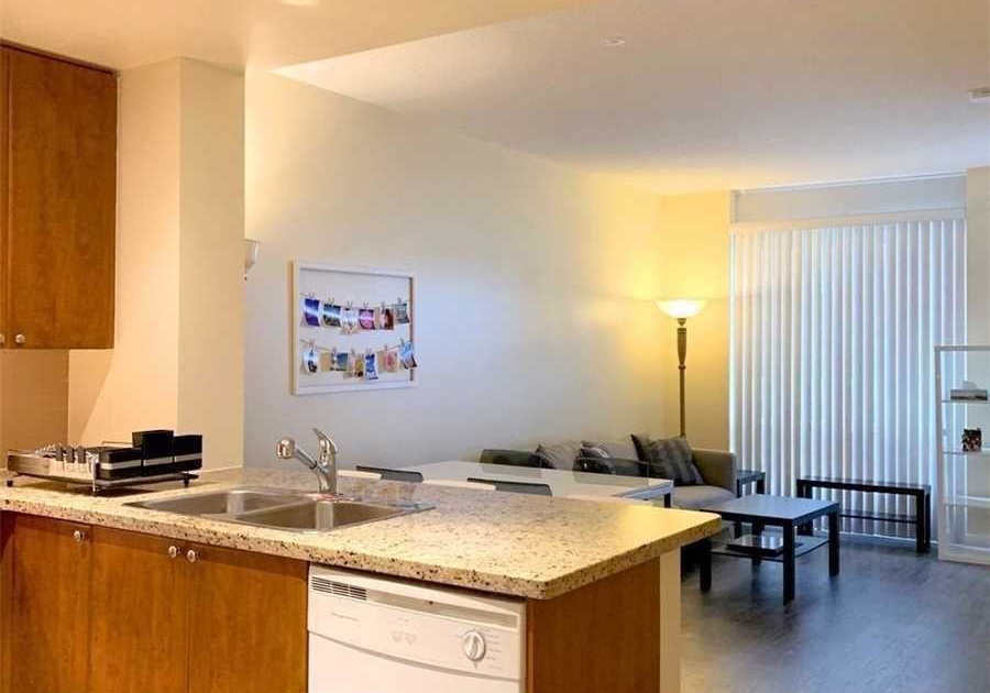 85-bloor-street-e-toronto-toronto-ontario-c13545790