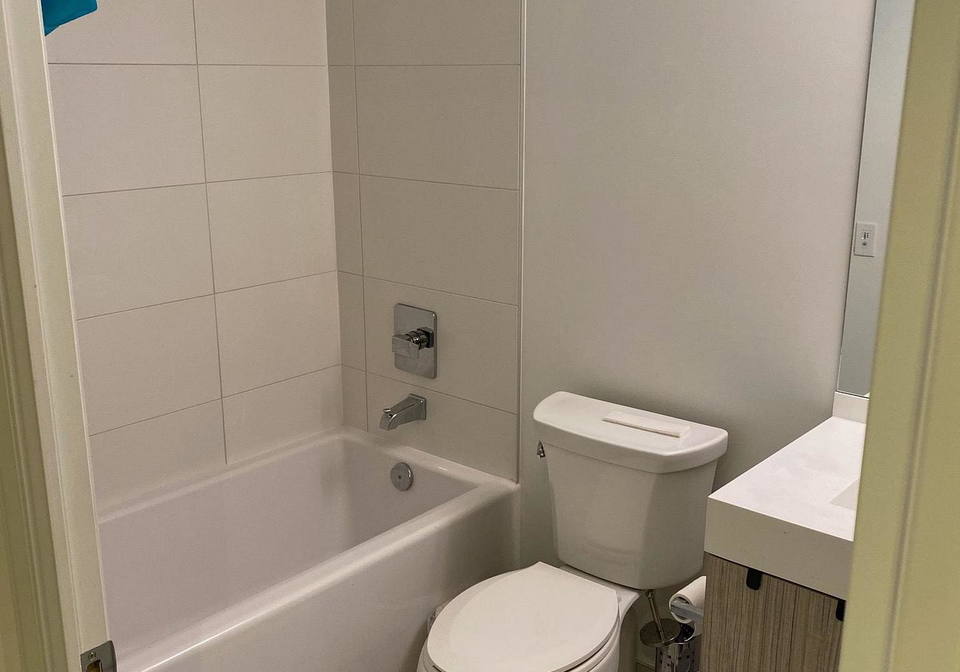 251-jarvis-street-toronto-toronto-ontario-c13545830