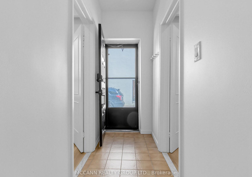 5-clinton-place-toronto-toronto-ontario-c13545962