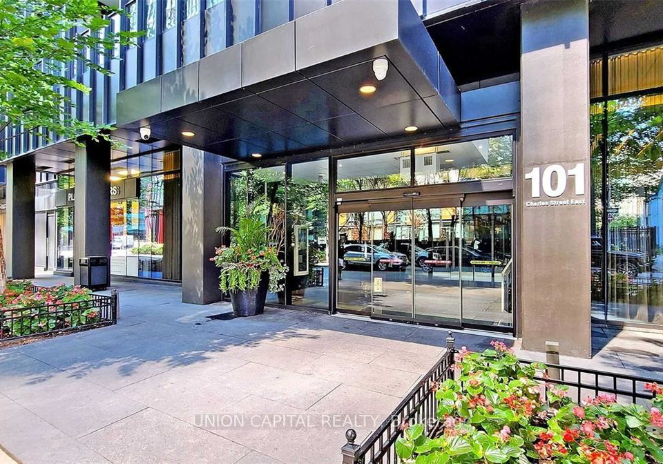 101-charles-street-e-toronto-toronto-ontario-c13546028