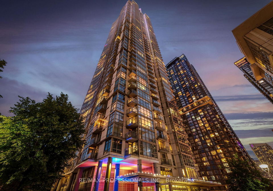 35-mariner-terrace-toronto-toronto-ontario-c13546090