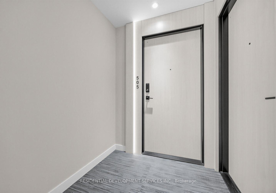 699-sheppard-avenue-e-toronto-north-york-ontario-c13546146