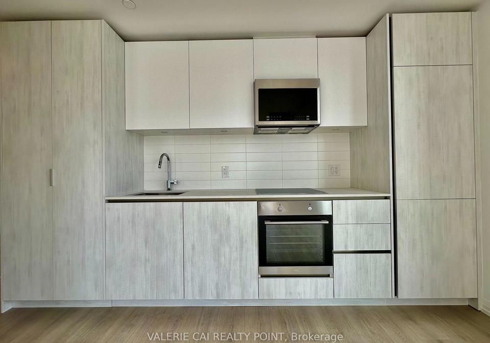 28-widmer-street-toronto-toronto-ontario-c13546406