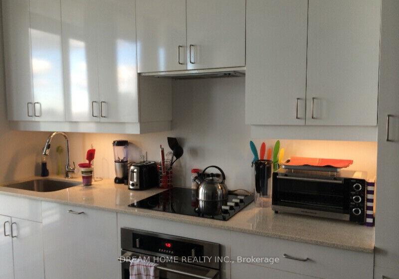 426-university-avenue-toronto-toronto-ontario-c13546450
