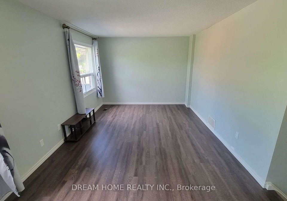 2-renata-royal-way-toronto-north-york-ontario-c13546590