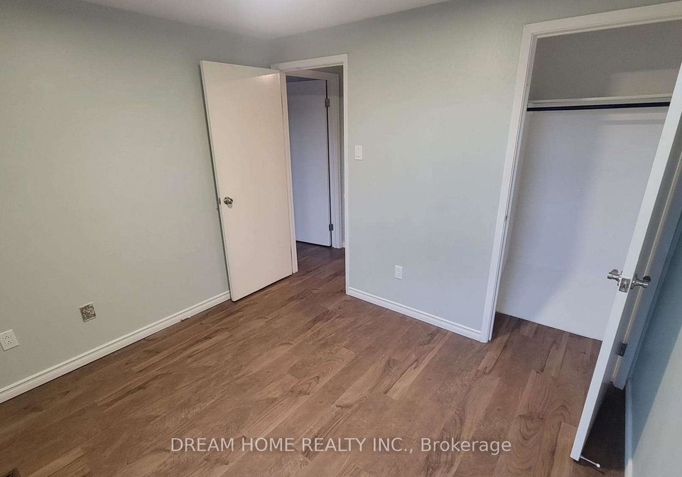 2-renata-royal-way-toronto-north-york-ontario-c13546590